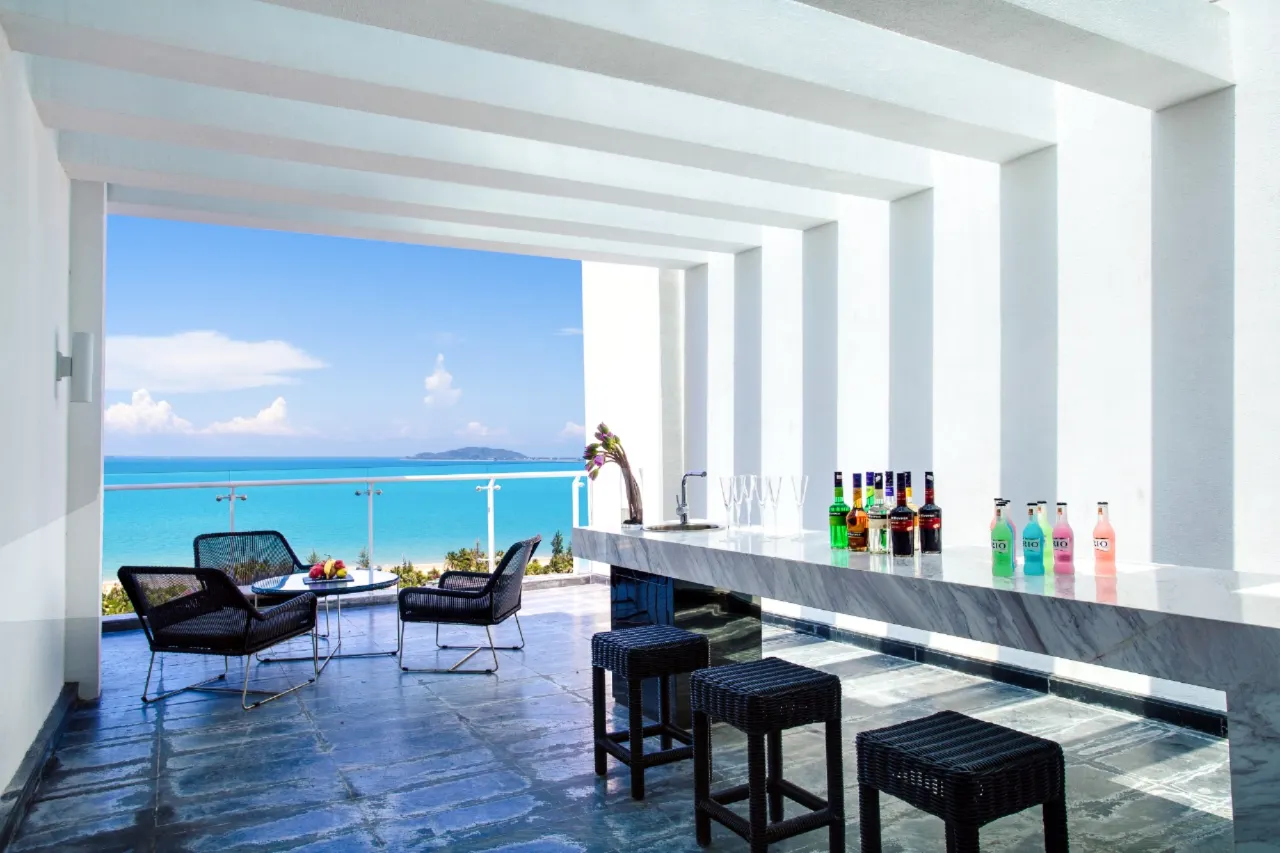 Luxury 5-Star Resort in Sanya